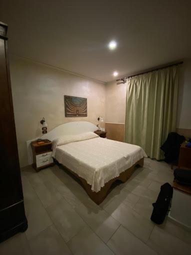 Hotel Federico II Наполи Екстериор снимка