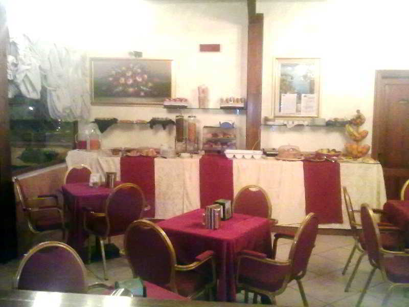 Hotel Federico II Наполи Екстериор снимка