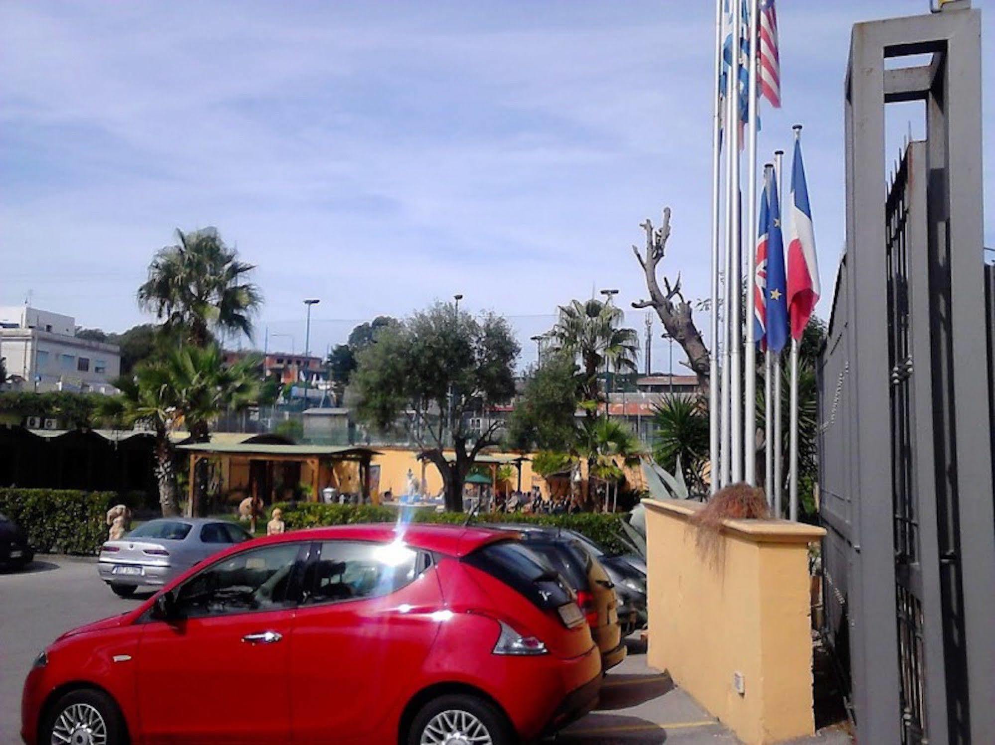 Hotel Federico II Наполи Екстериор снимка